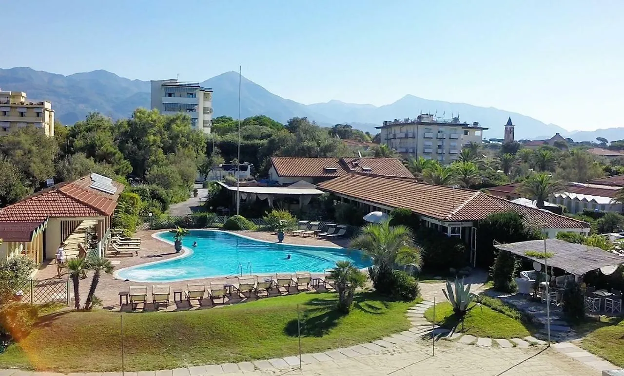 Soleado Beach House Pietrasanta 0*,