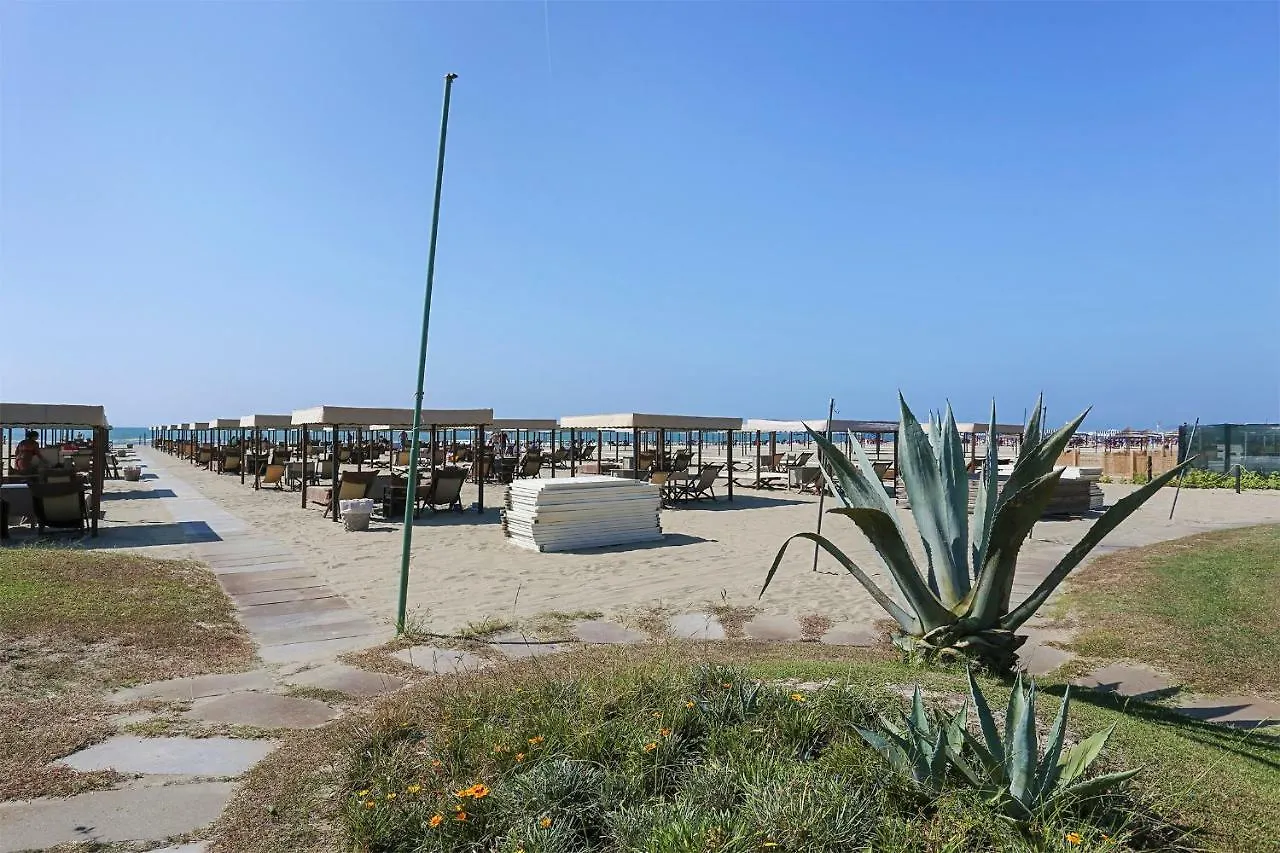 Apartment Soleado Beach House Pietrasanta Italy